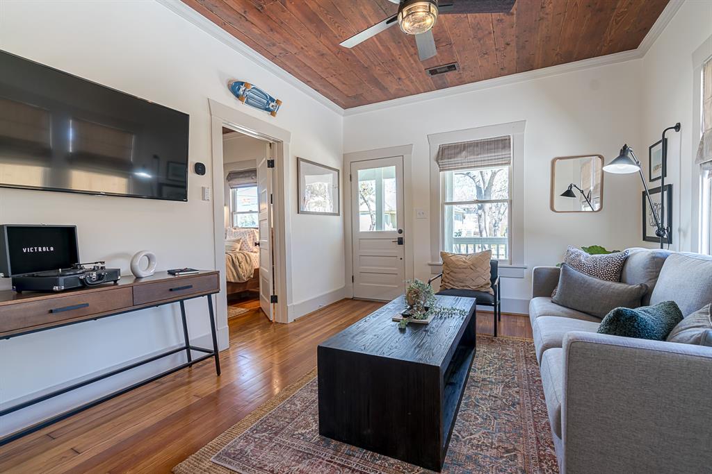 3825 Avenue N 1/2, Galveston, Texas image 6