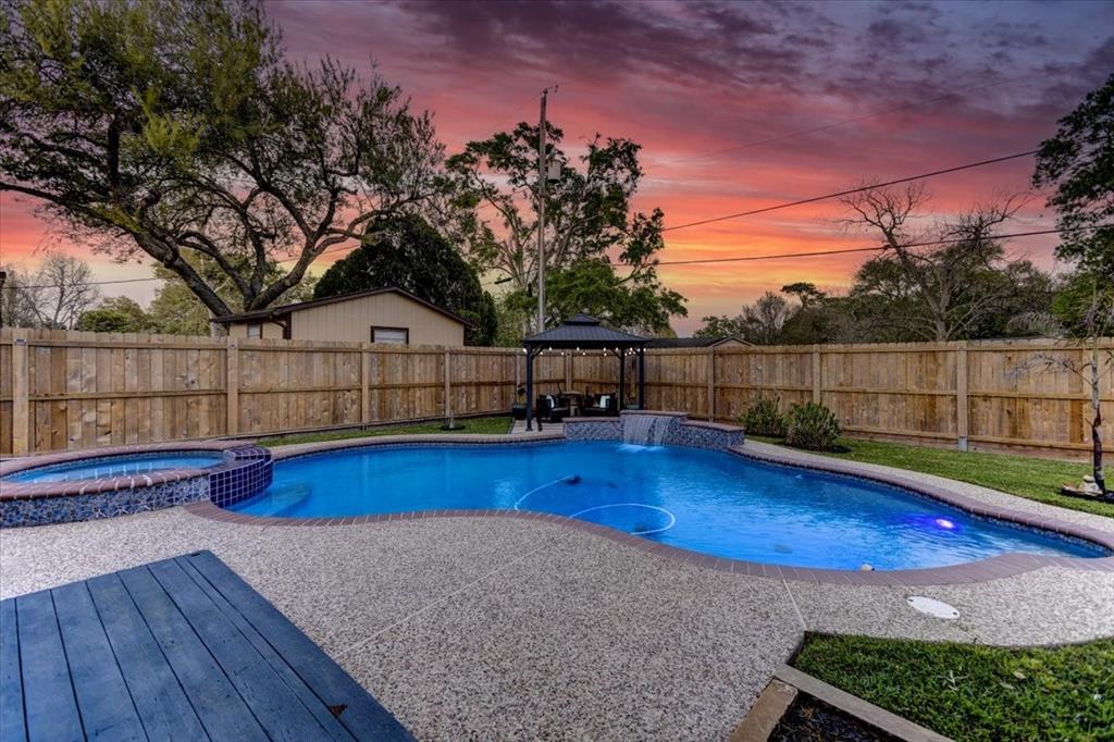 218 Pecan Drive, League City, Texas image 40