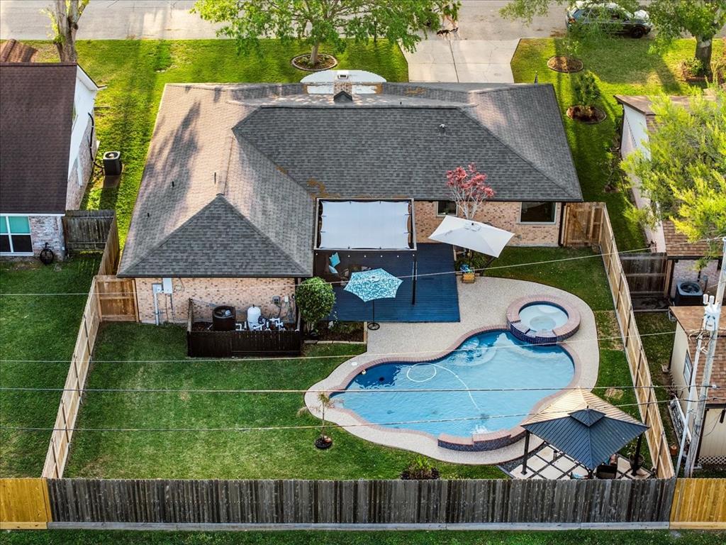 218 Pecan Drive, League City, Texas image 1