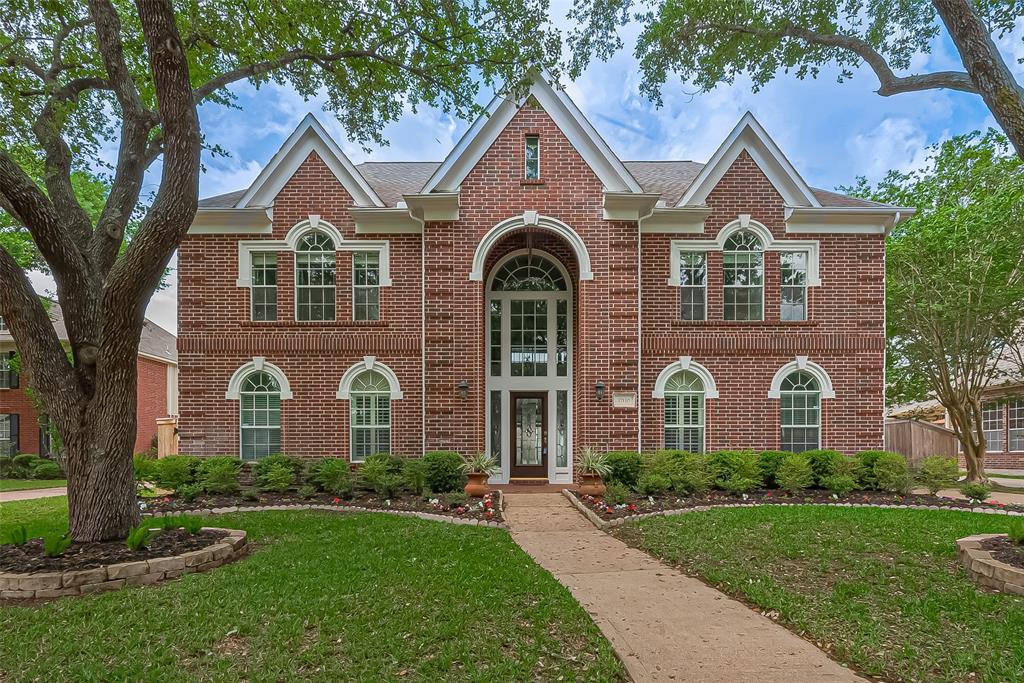 17110 Rolling Brook Court, Sugar Land, Texas image 1