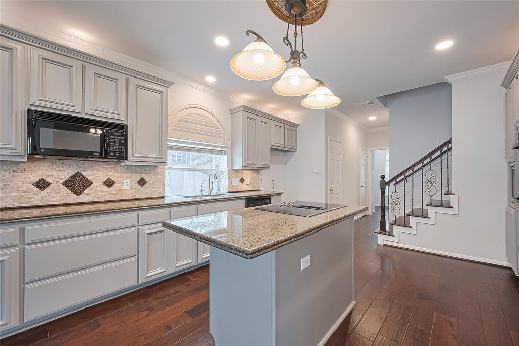 17110 Rolling Brook Court, Sugar Land, Texas image 22