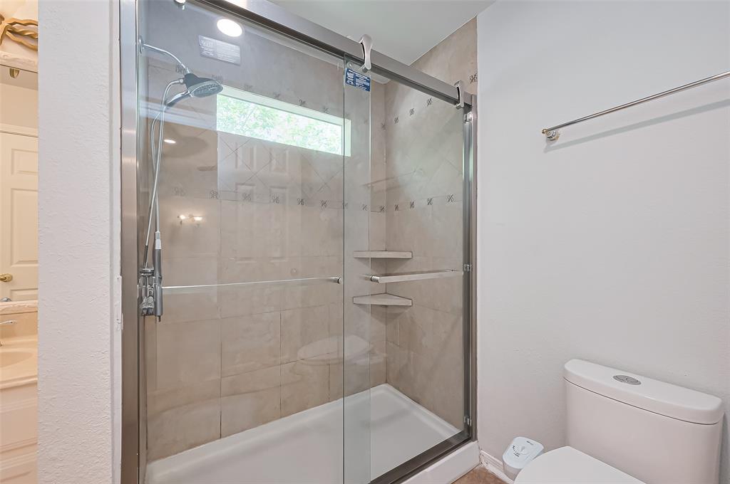 17110 Rolling Brook Court, Sugar Land, Texas image 39