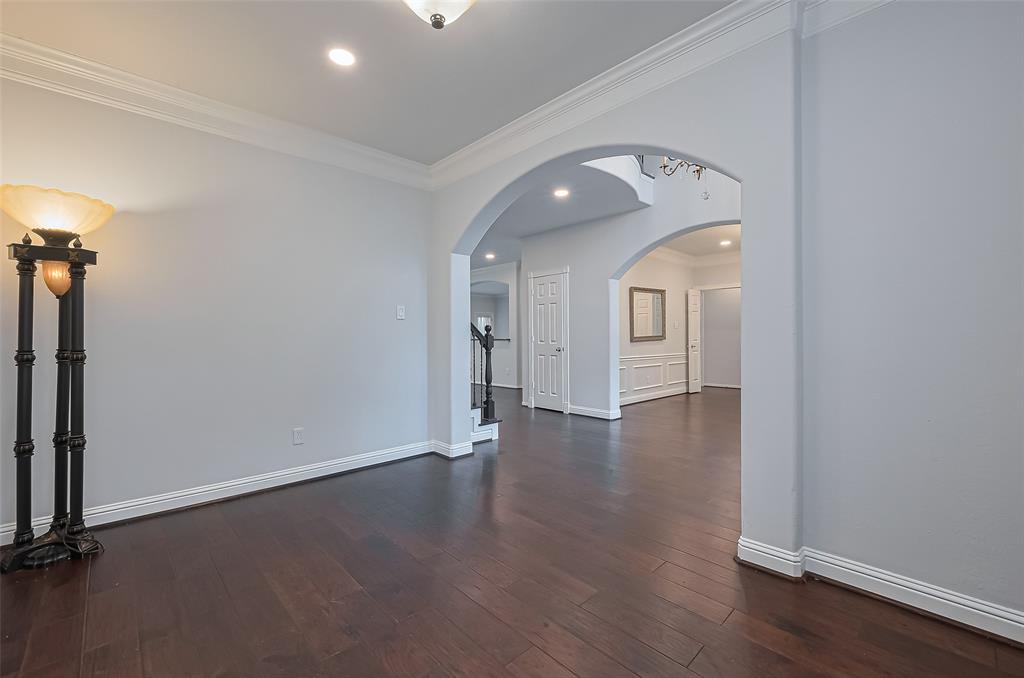 17110 Rolling Brook Court, Sugar Land, Texas image 6