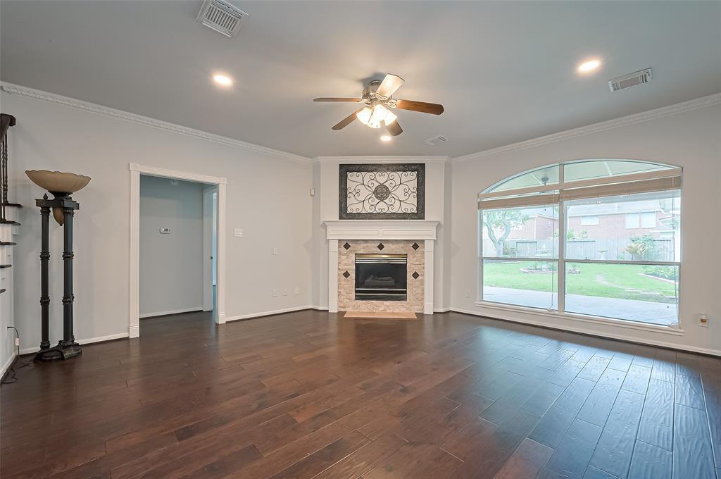 17110 Rolling Brook Court, Sugar Land, Texas image 10