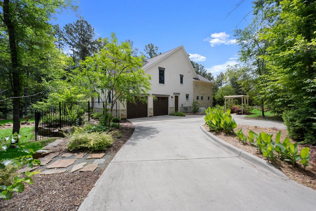 129 Stagecoach Circle