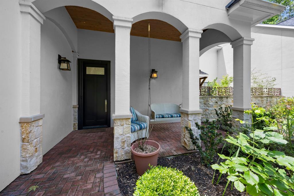 129 Stagecoach Circle, Huntsville, Texas image 8