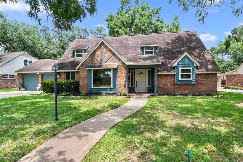 211 Cedar Lane