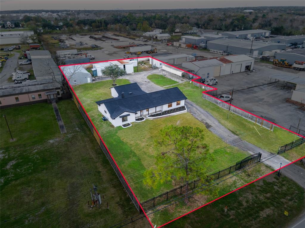 1907 County Road 129, Pearland, Texas image 2