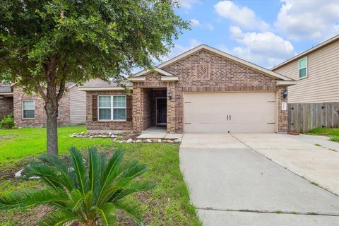 Single Family Residence in Baytown TX 1406 Rose Meadow Boulevard.jpg