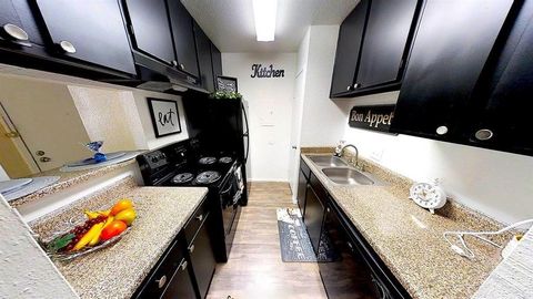 424 S Bender Avenue 402 Humble TX 77338