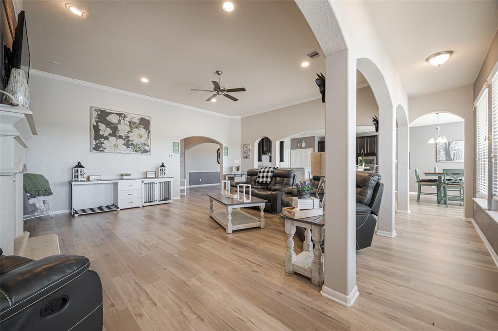 7402 Tejas Lakes Trail, Needville, Texas image 10