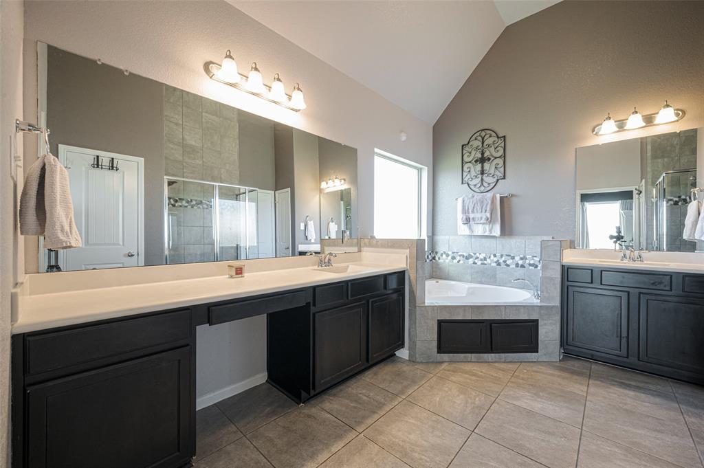 7402 Tejas Lakes Trail, Needville, Texas image 24