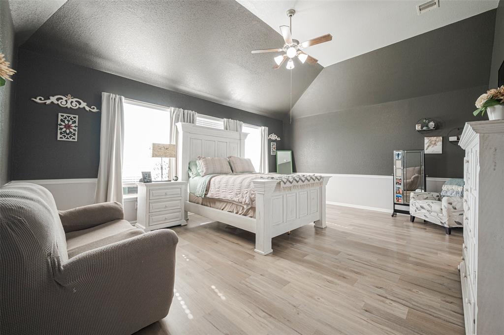 7402 Tejas Lakes Trail, Needville, Texas image 21