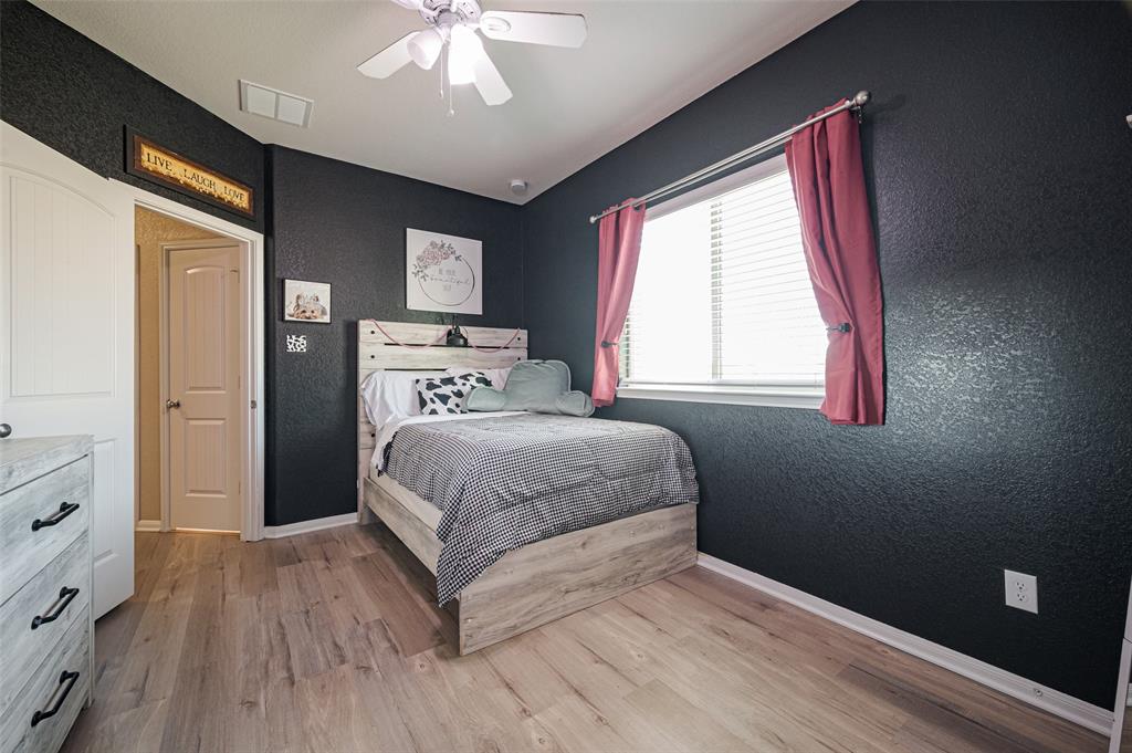 7402 Tejas Lakes Trail, Needville, Texas image 29