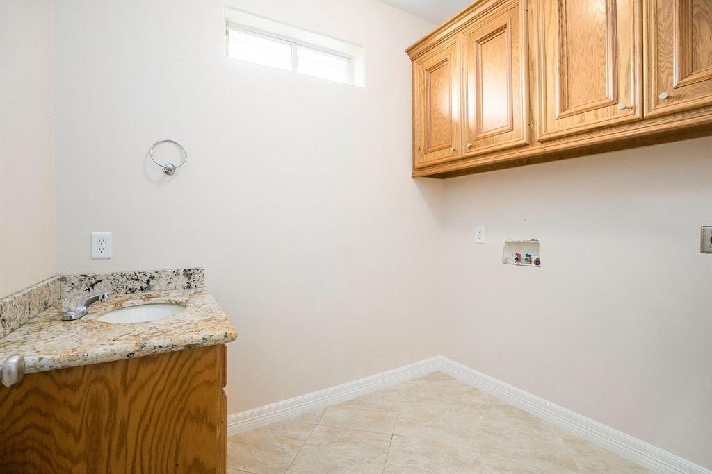 3702 Madison Avenue, Baytown, Texas image 31