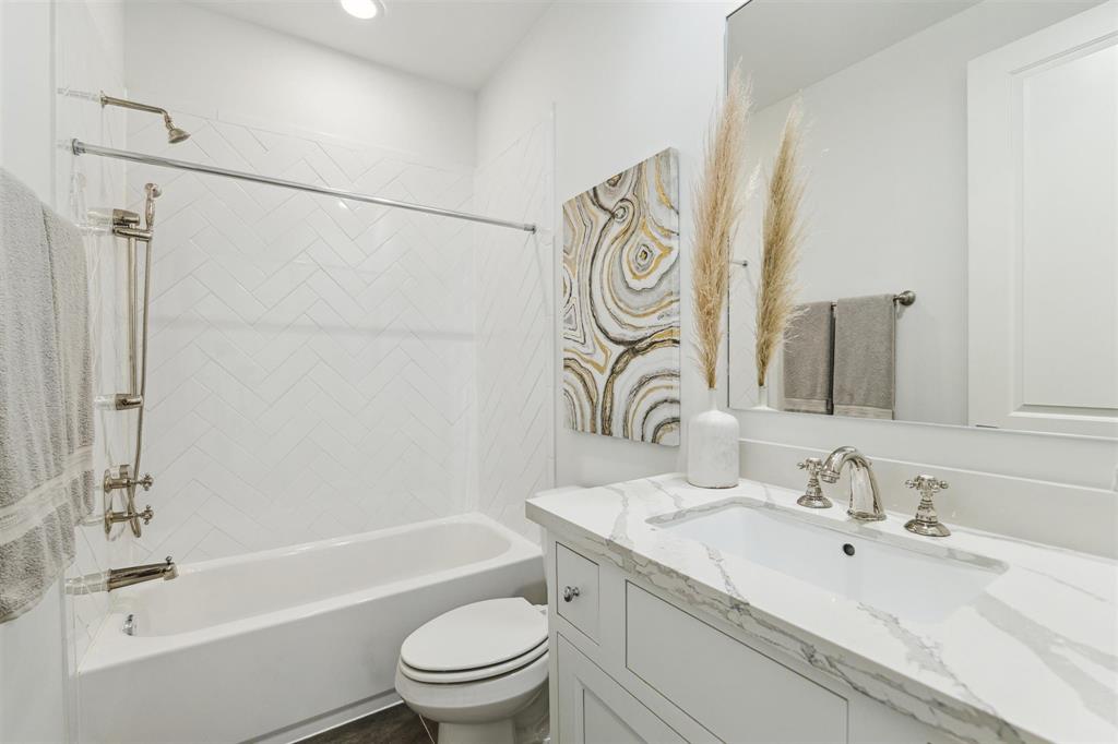 7502 Little Caprese Lane, Houston, Texas image 21
