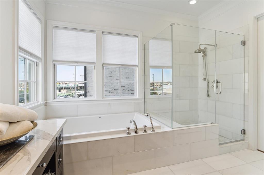 7502 Little Caprese Lane, Houston, Texas image 18