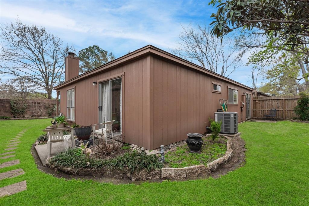 6826 Bullinger Drive, Spring, Texas image 26