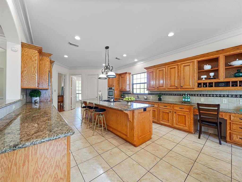 6914 Sandwedge Point Court, Spring, Texas image 19