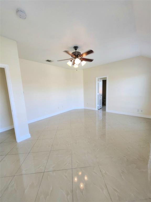 12229 Hunters Knoll Drive, Fort Worth, Texas image 3