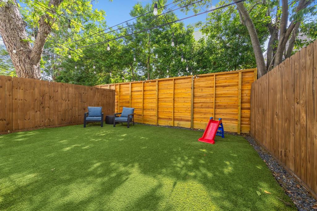 6010 Kirby Drive, Houston, Texas image 29