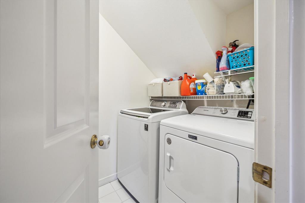 6010 Kirby Drive, Houston, Texas image 28