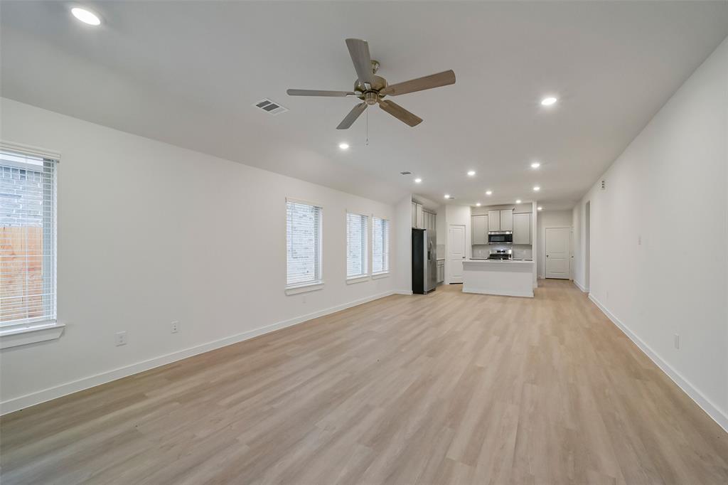 1703 Portia Ln Ln, Conroe, Texas image 4