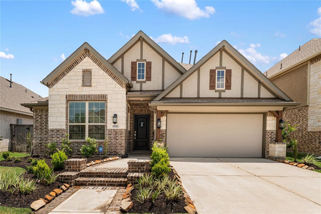 19011 Whistling Duck Drive, Cypress, Texas image 2