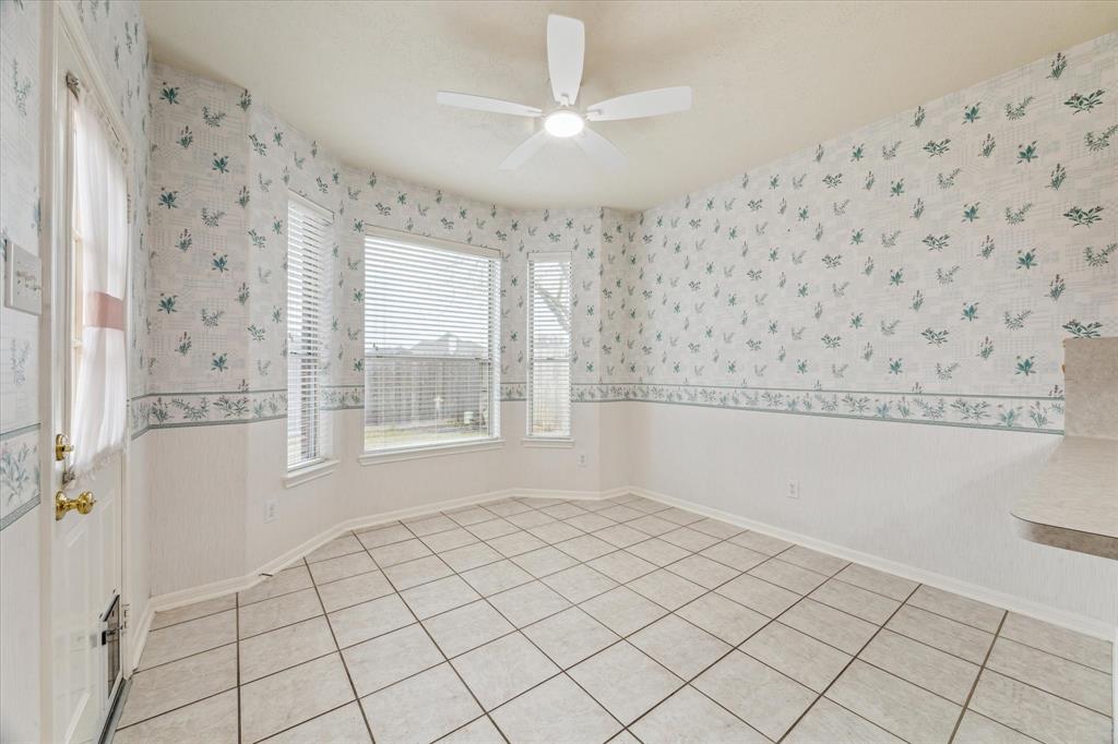 3301 English Oaks Boulevard, Pearland, Texas image 16
