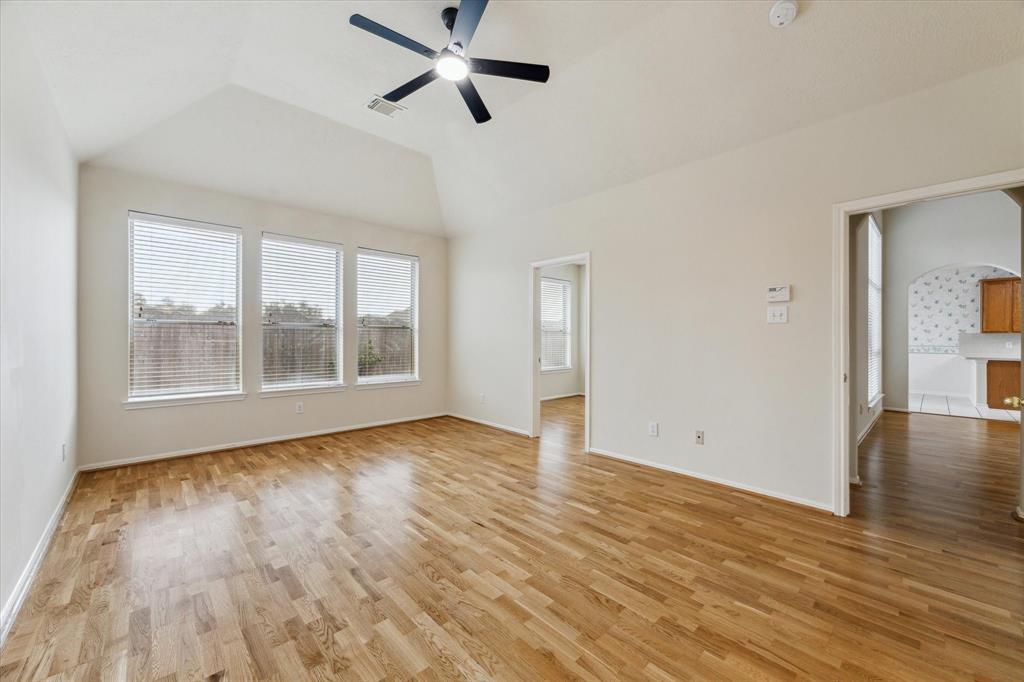 3301 English Oaks Boulevard, Pearland, Texas image 18