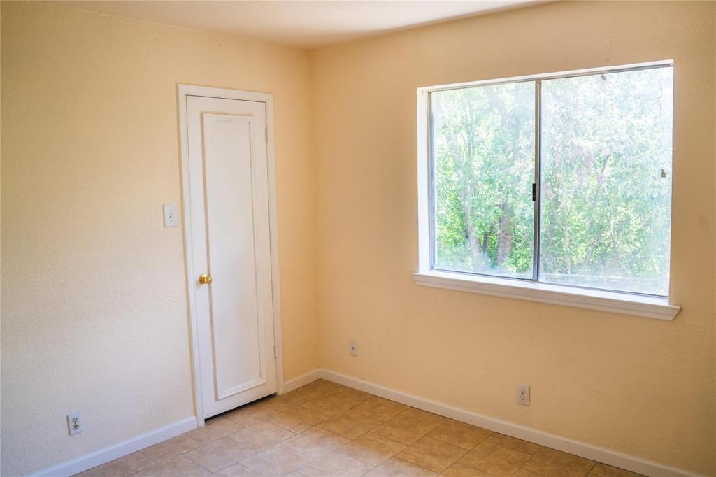 1169 Lago Vista Street, San Marcos, Texas image 9