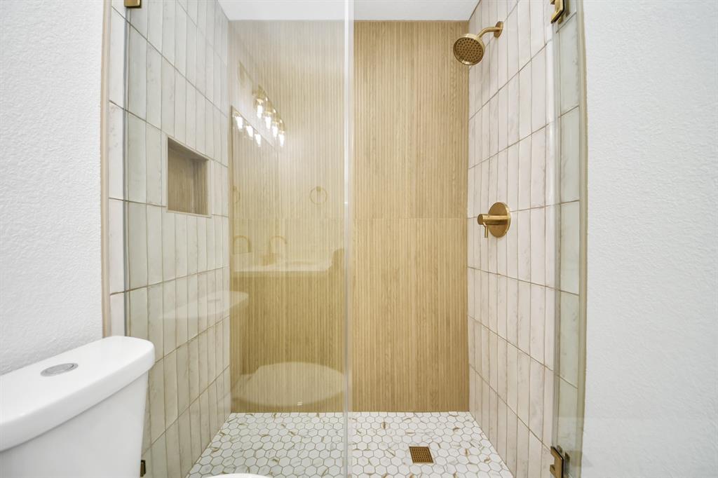 1502 Sierra Drive, Baytown, Texas image 30
