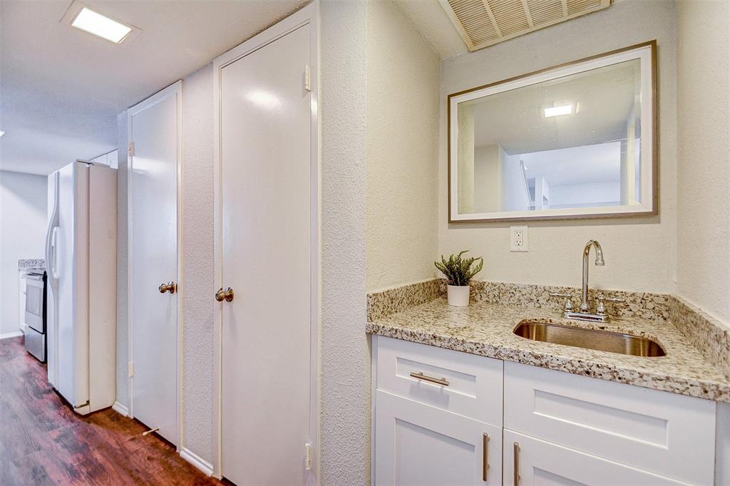 781 Country Place Drive #2077, Houston, Texas image 11