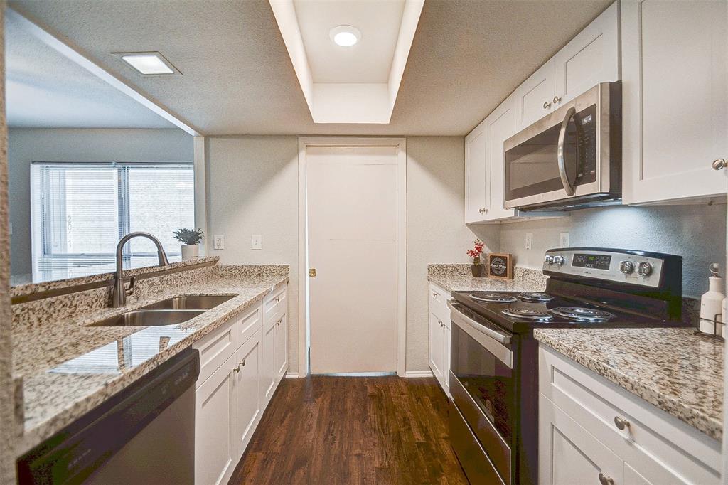 781 Country Place Drive #2077, Houston, Texas image 10
