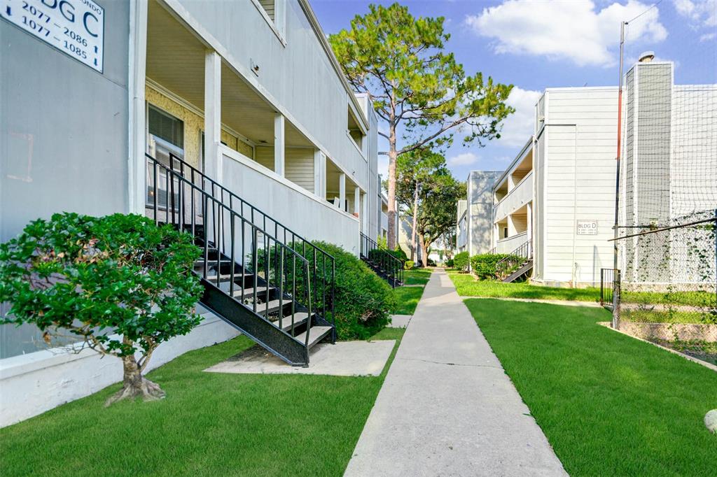 781 Country Place Drive #2077, Houston, Texas image 43