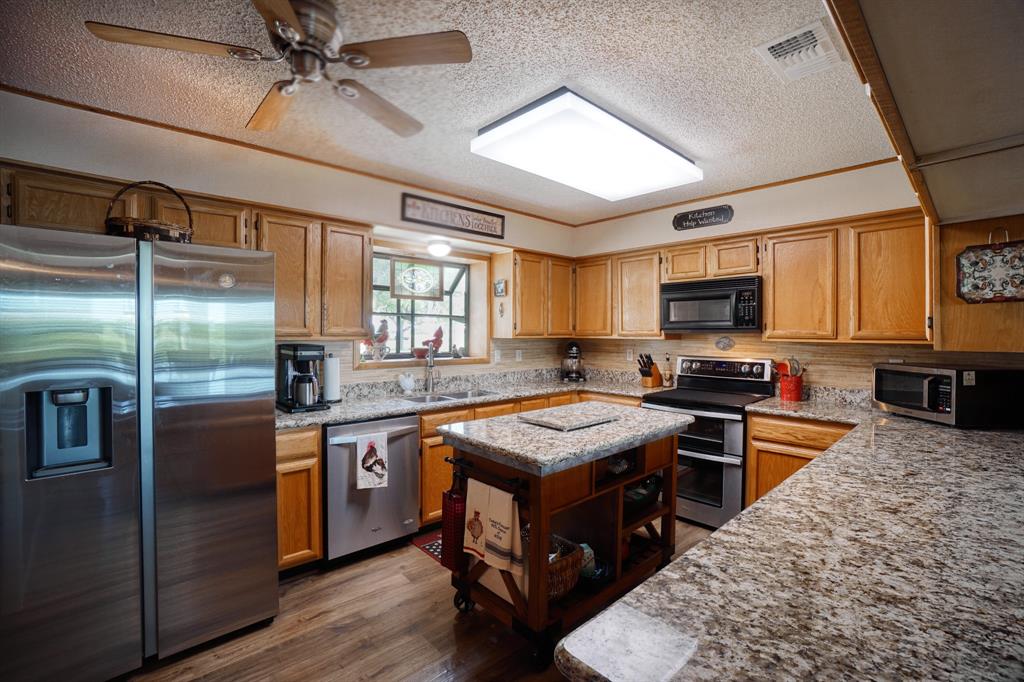 2850 Farm To Market 2, Navasota, Texas image 9