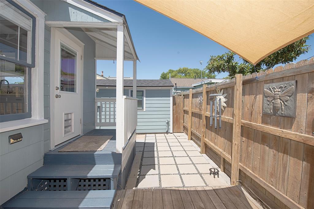 2110 49th Street, Galveston, Texas image 27