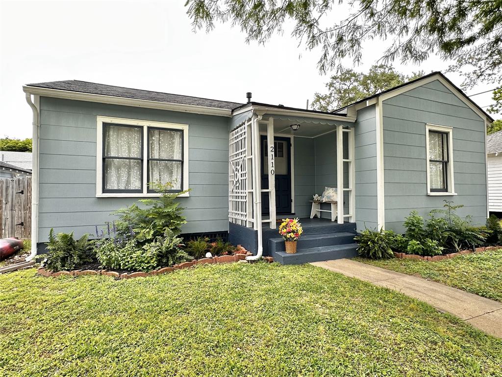 2110 49th Street, Galveston, Texas image 1