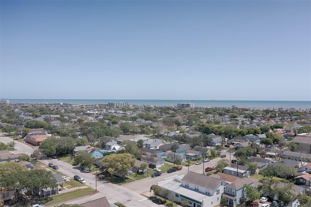 2110 49th Street, Galveston, Texas image 39
