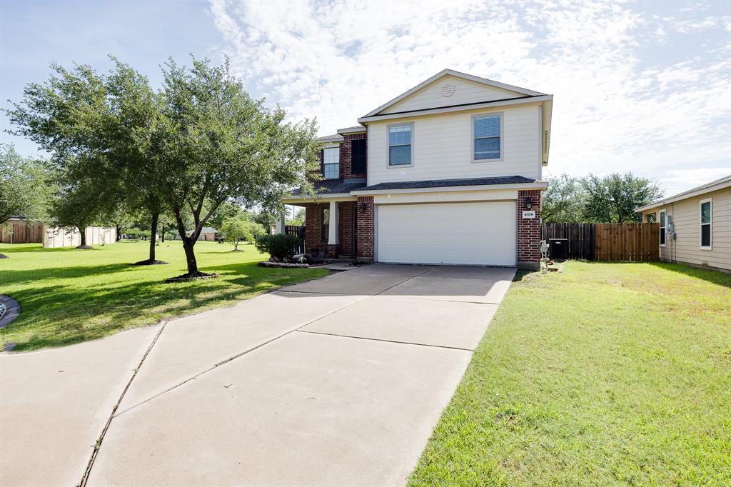 8106 Sweetstone Bluff Lane, Cypress, Texas image 8