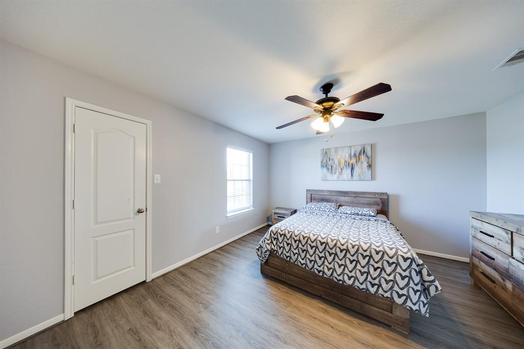 8106 Sweetstone Bluff Lane, Cypress, Texas image 29