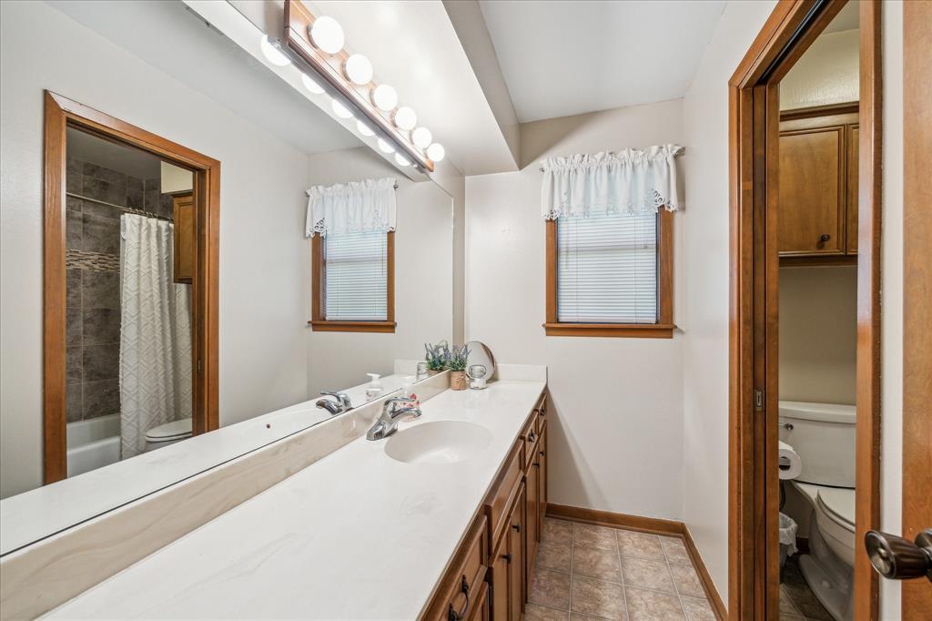 3511 Quail Circle, Sealy, Texas image 12