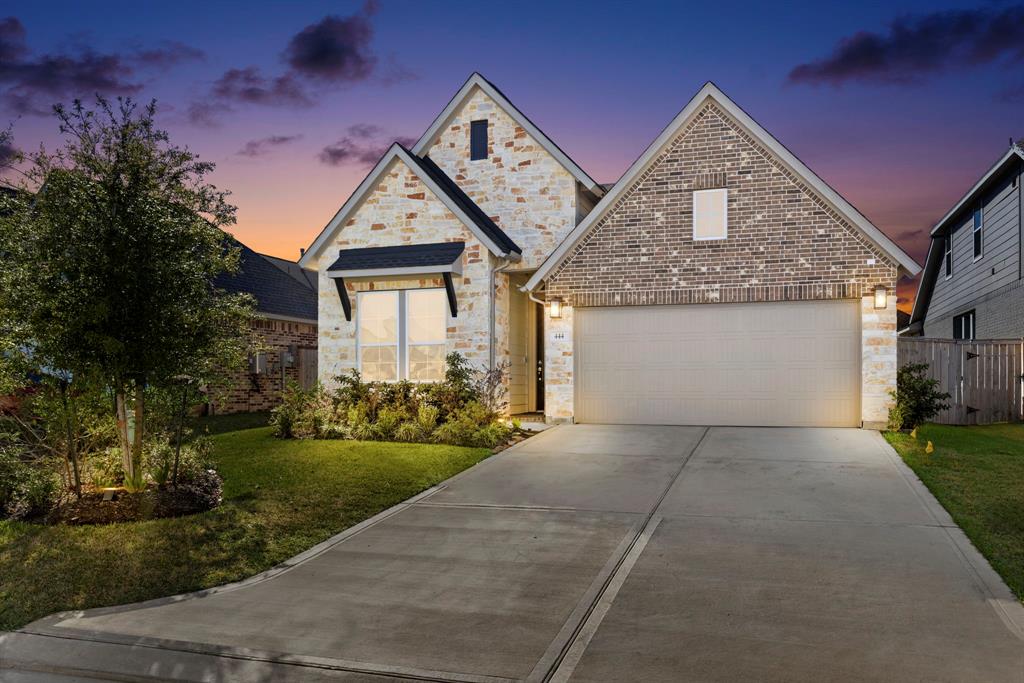 444 Texoma Plains Drive, Conroe, Texas image 25