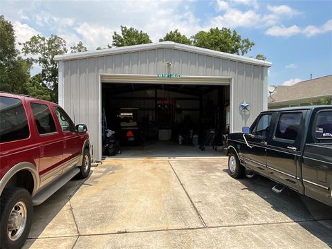 Single Family Residence in La Porte TX 217 Sylvan Street 5.jpg