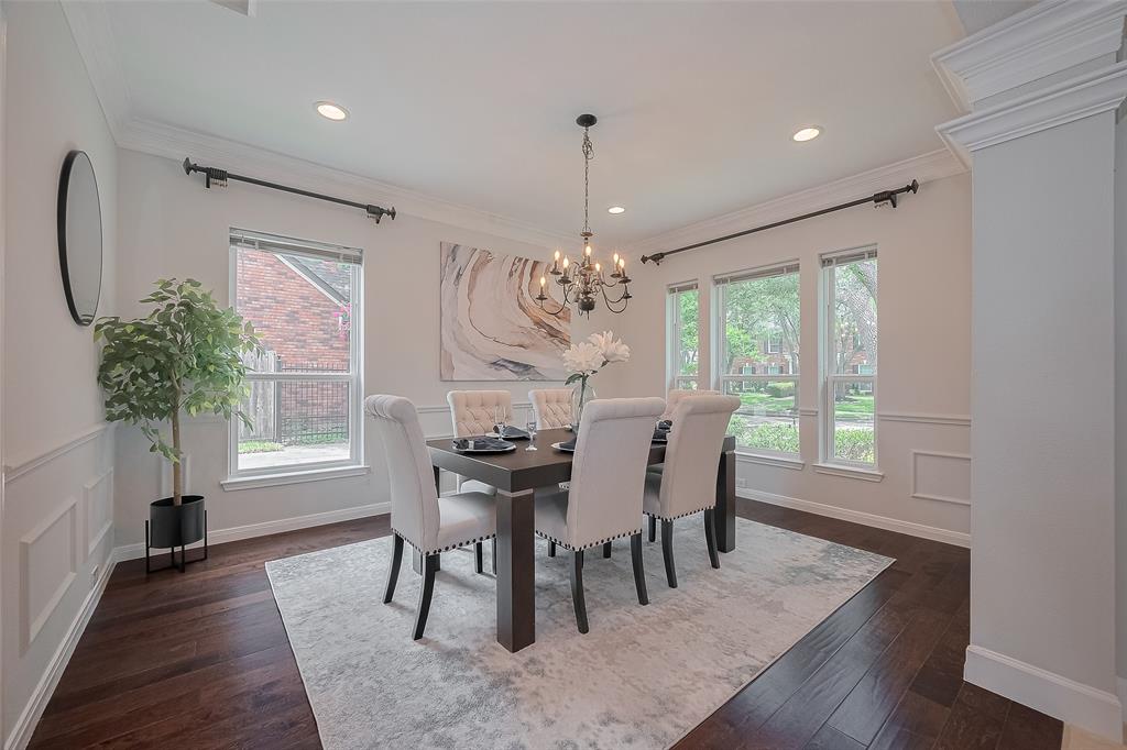 2810 Bright Trail