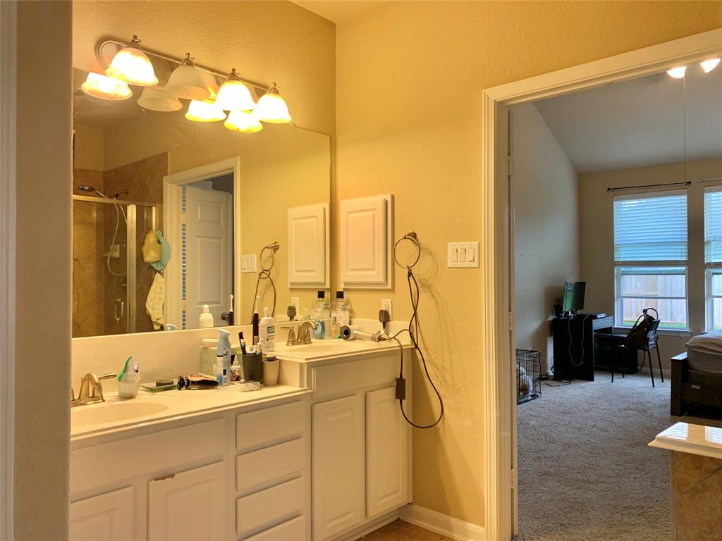2706 Mystic Cove Lane, Pearland, Texas image 29