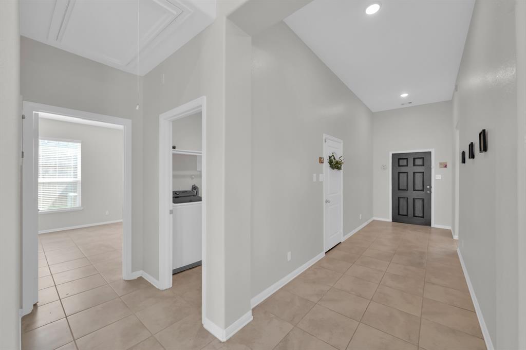 1308 Mainland Shores Lane