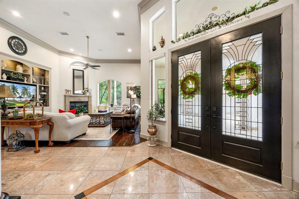 10355 Paradise Valley