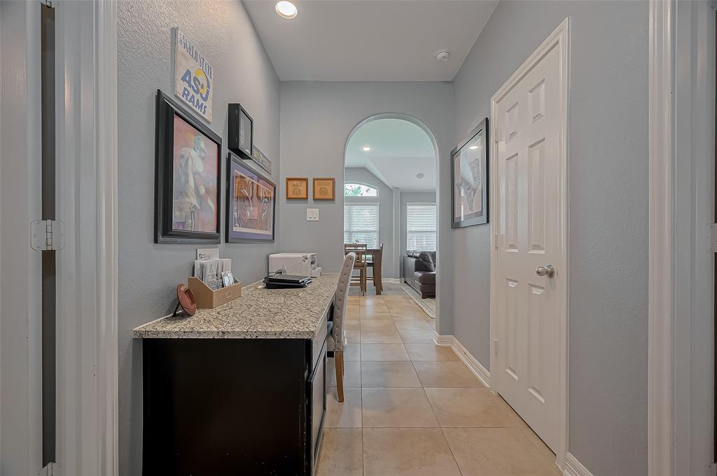 9972 Morgan Creek Lane, Brookshire, Texas image 10