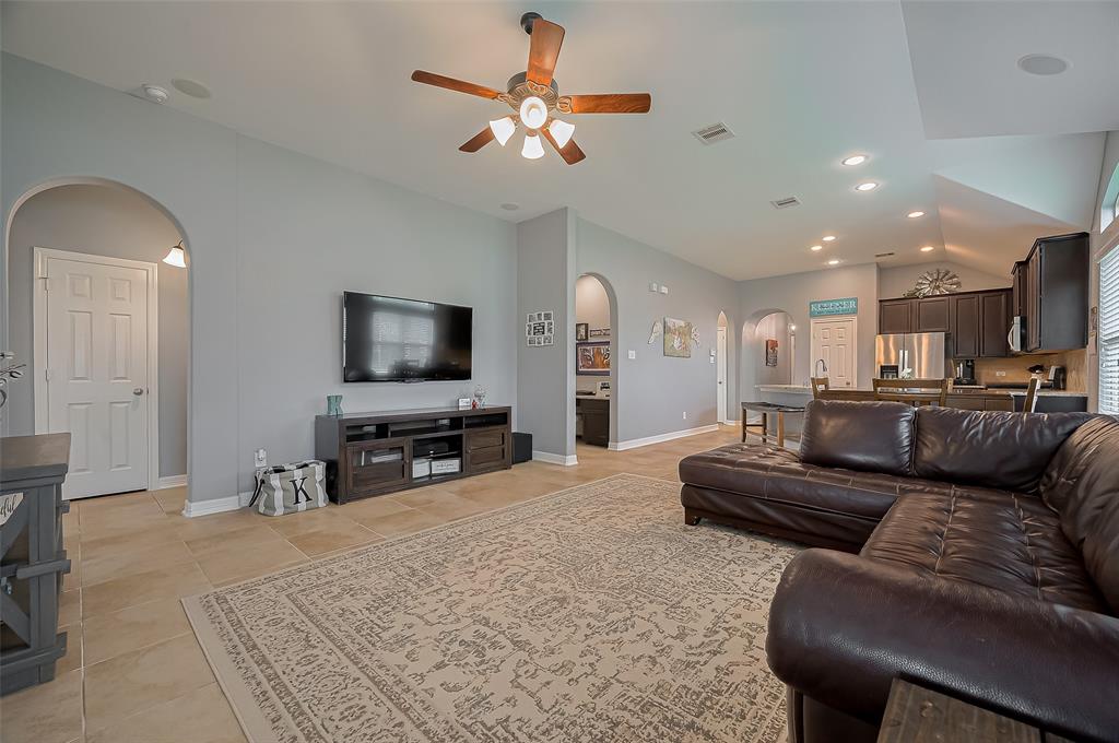 9972 Morgan Creek Lane, Brookshire, Texas image 13
